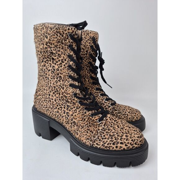 Stuart Weitzman Women's Leopard Jaguar Calf Hair Lift Lug Soho Booties Size 7.5 - Picture 1 of 7